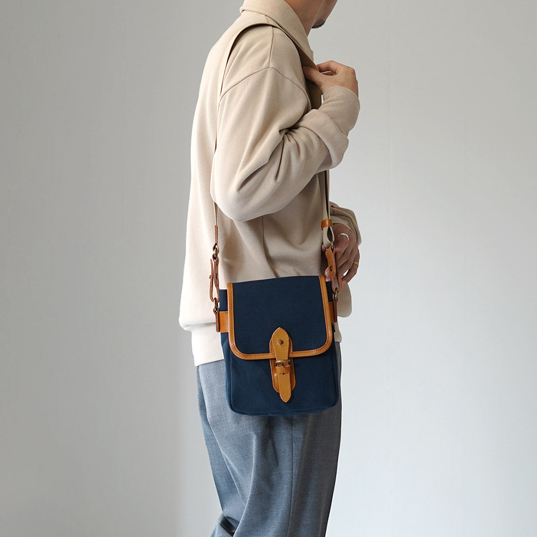 GRIPS × ROCOCO / Paraffin Satchel Bag S