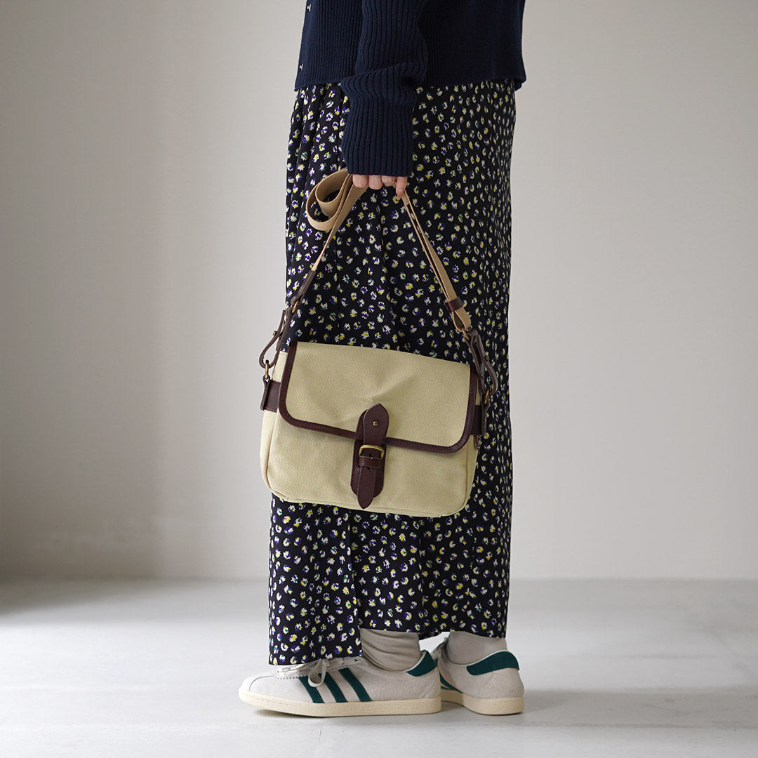 GRIPS × ROCOCO / Paraffin Satchel Bag M
