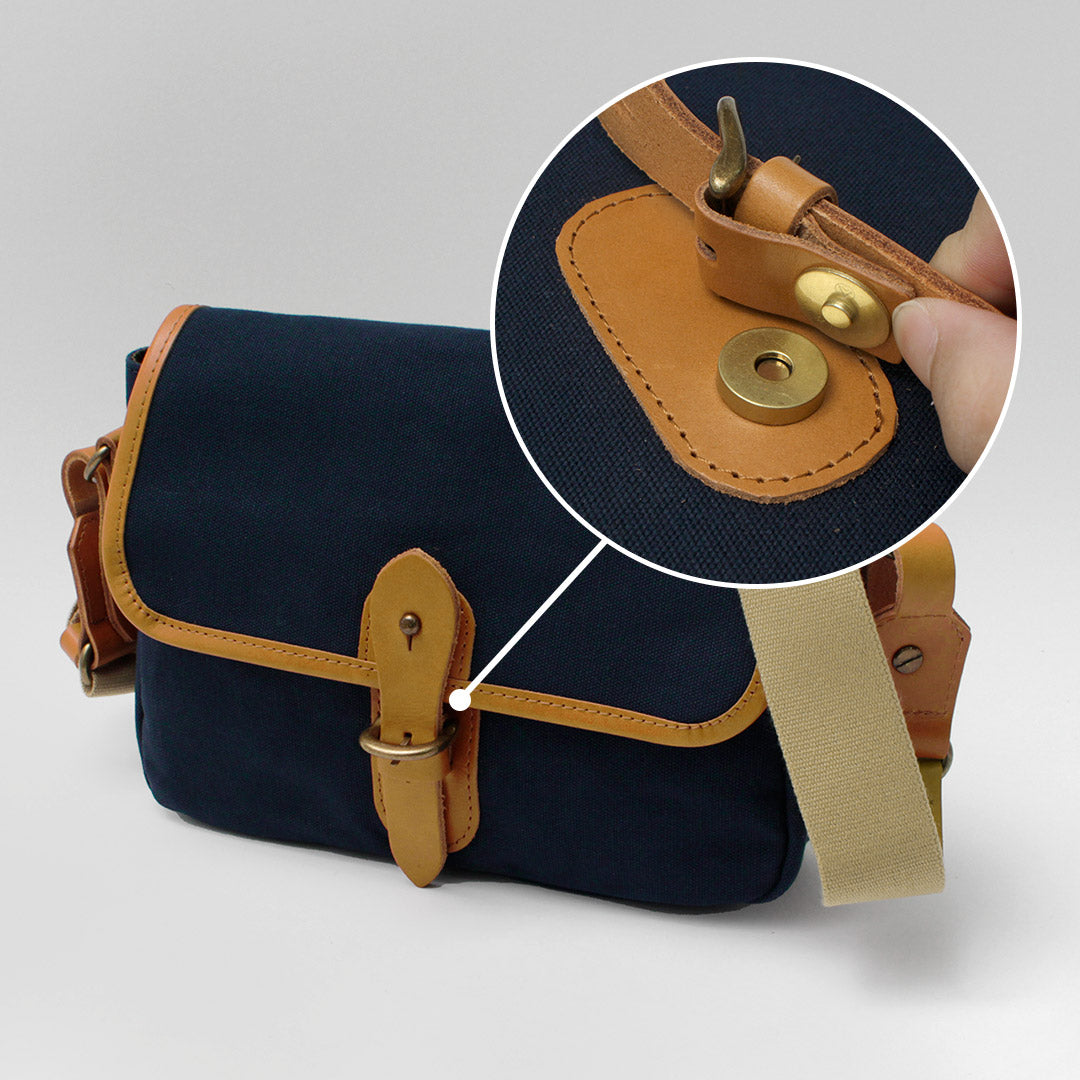 GRIPS × ROCOCO / Paraffin Satchel Bag M