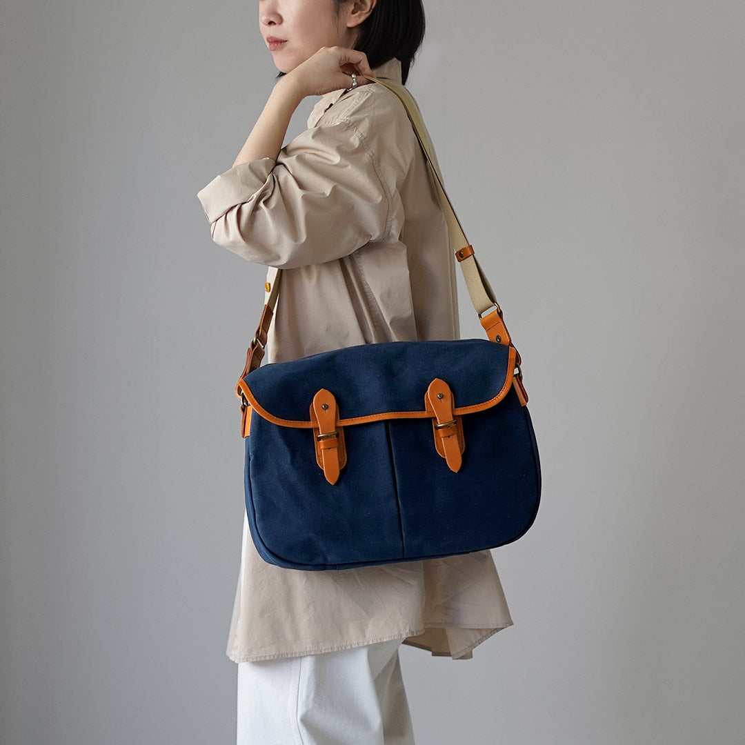 GRIPS × ROCOCO / 石蠟挎包 L