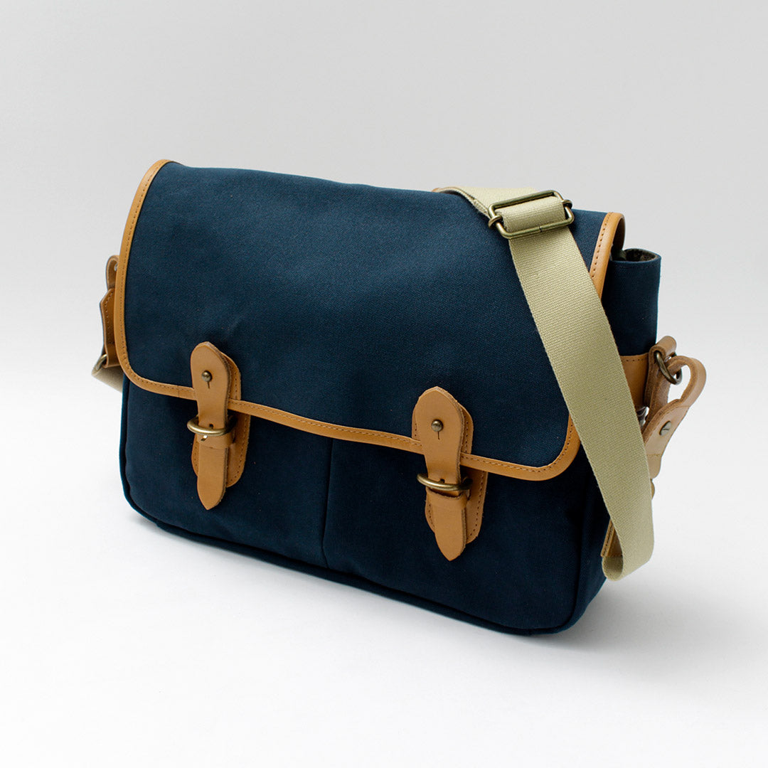 GRIPS × ROCOCO / Paraffin Satchel Bag L