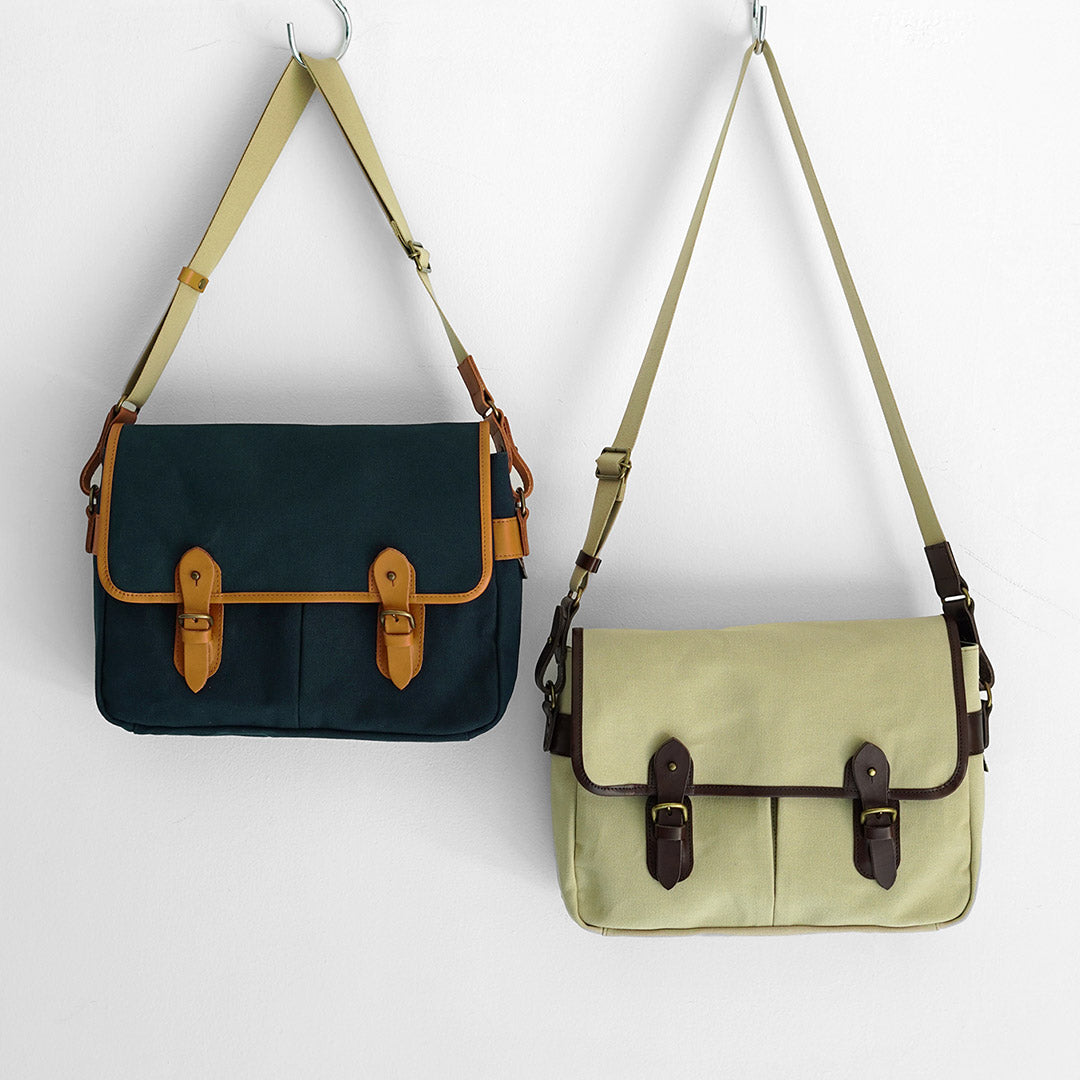 GRIPS × ROCOCO / Paraffin Satchel Bag L