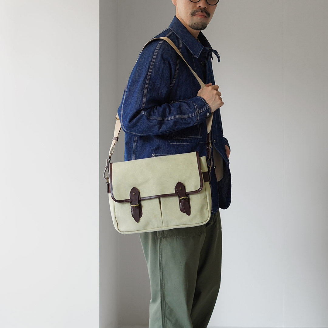 GRIPS × ROCOCO / Paraffin Satchel Bag L
