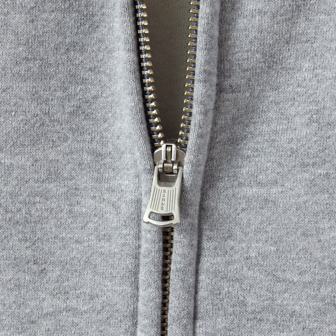 BARNS OUTFITTERS / Sudadera con capucha y cremallera de tamaño pequeño