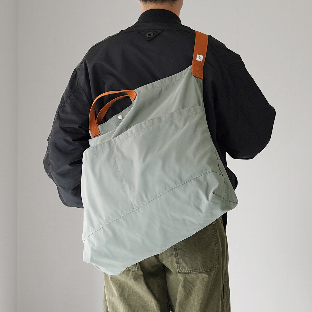 ILL ONE EIGHTY / Utility Bag