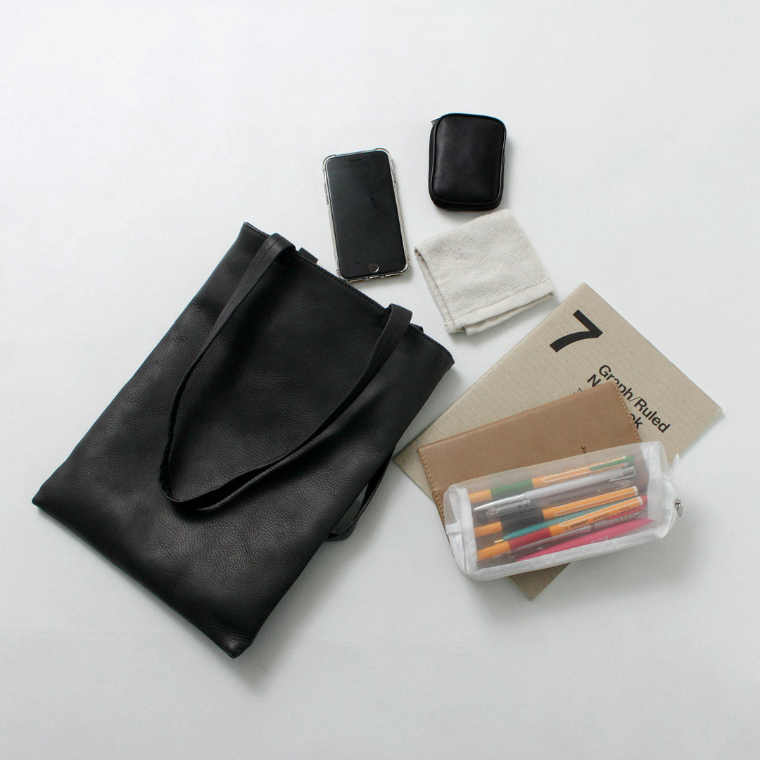 MR.OLIVE / IMPERMA-LEATHER Flat Tote Bag M