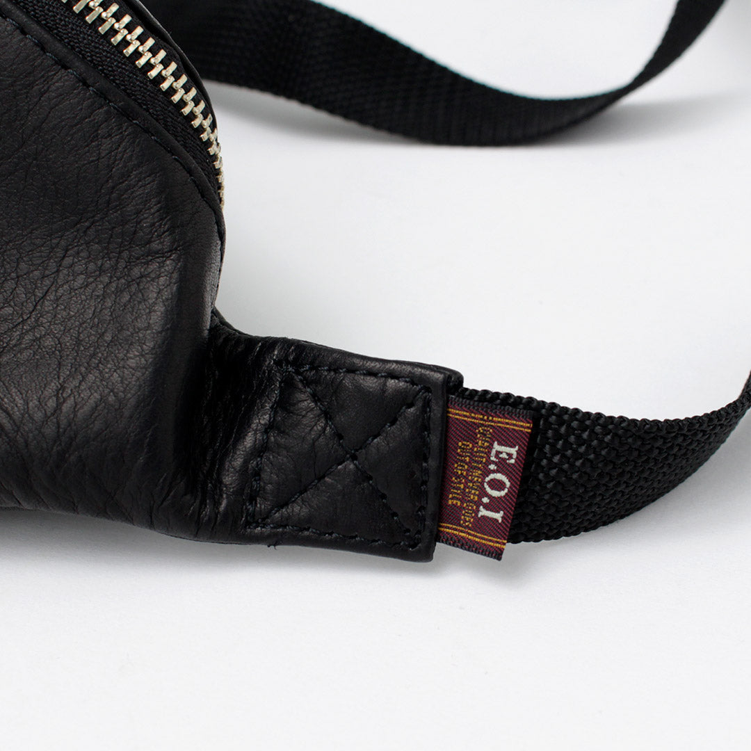 MR.OLIVE / IMPERMA-LEATHER Small Sling Bag