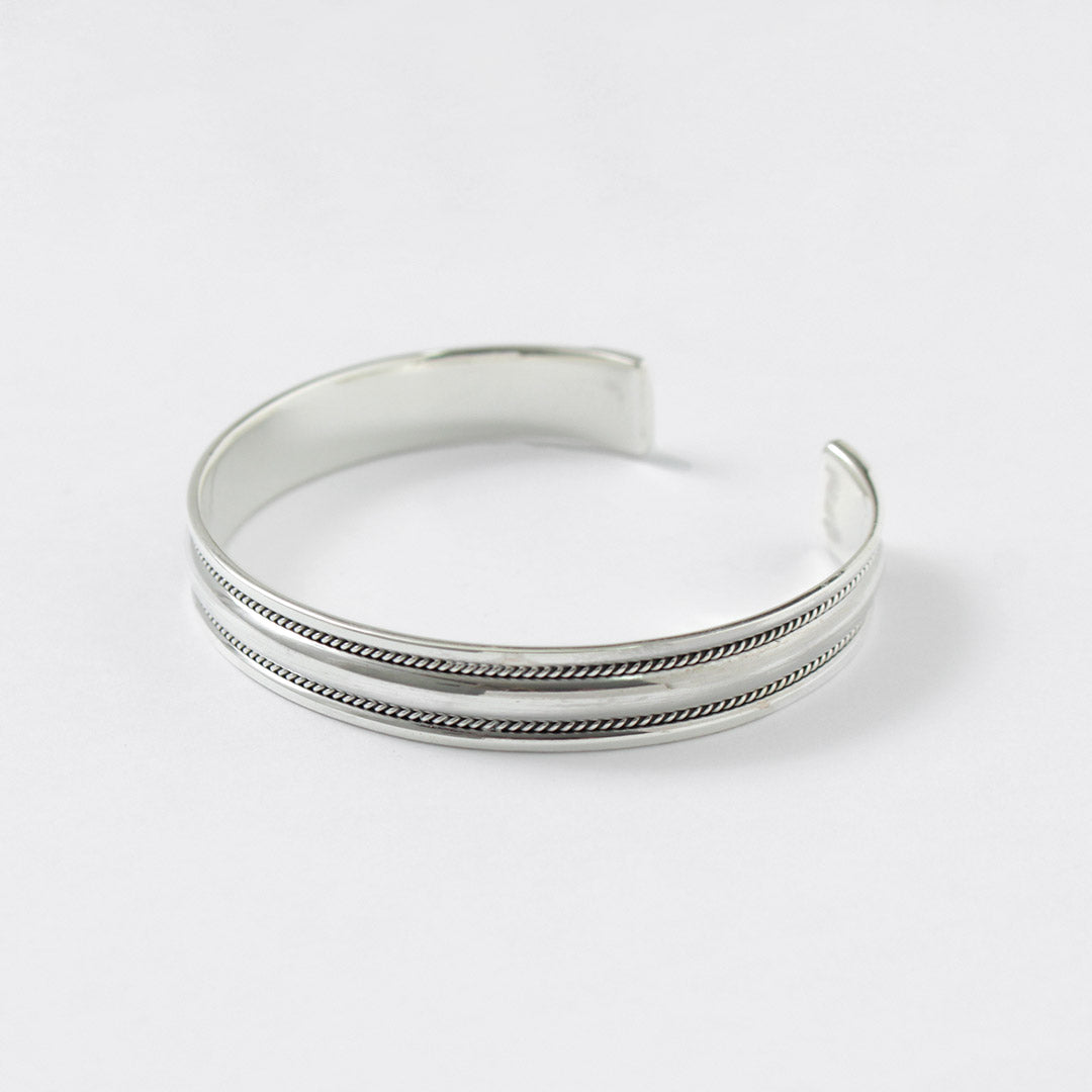 TMW / Sterling Silver Wide Bangle
