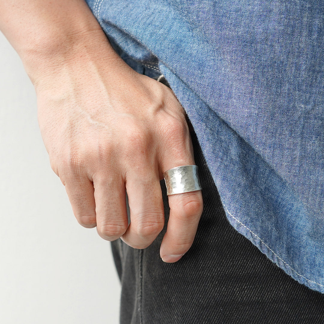 phaduA / Karen Silver Hammered Eyes Ring