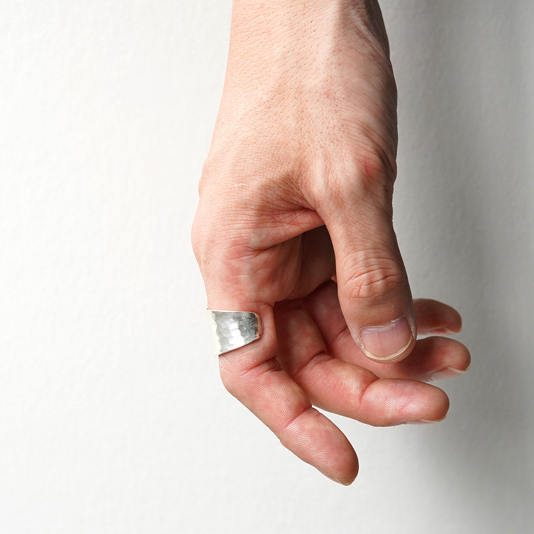 phaduA / Karen Silver Hammered Eyes Ring
