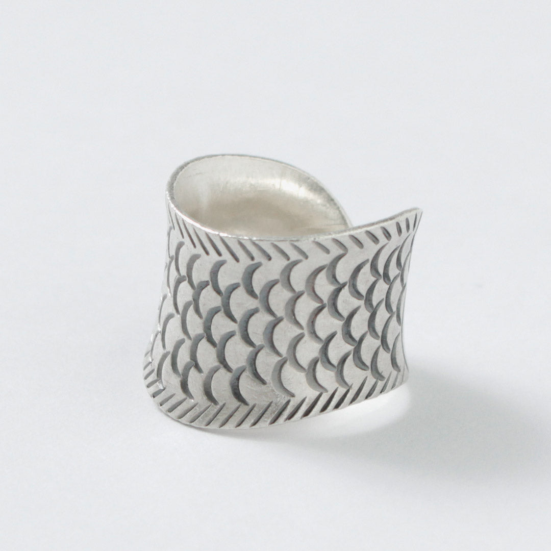 phaduA / Karen Silver Fish Ring