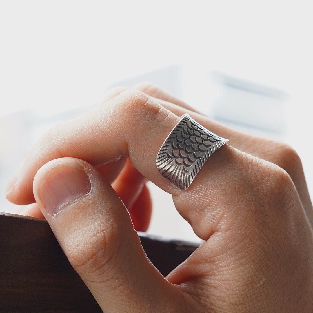 phaduA / Karen Silver Fish Ring