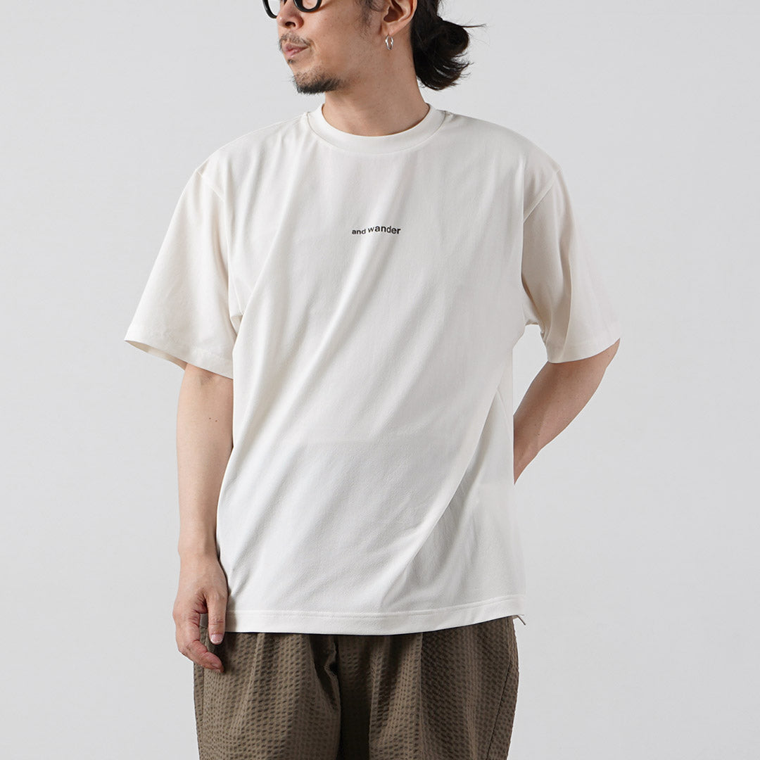 AND WANDER / 干网布 T 恤