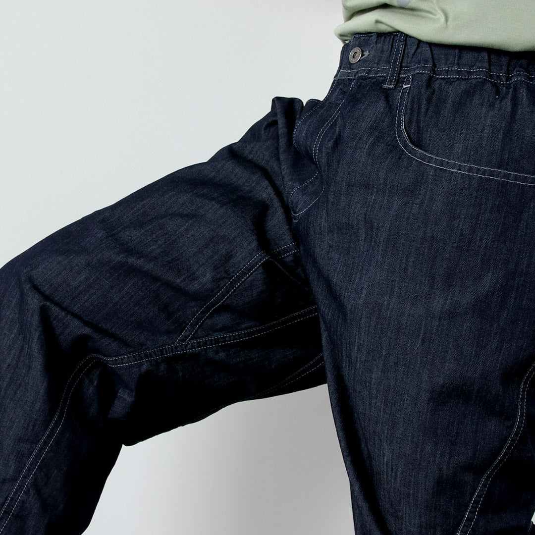 AND WANDER / Pantalón ancho Dry Easy Denim