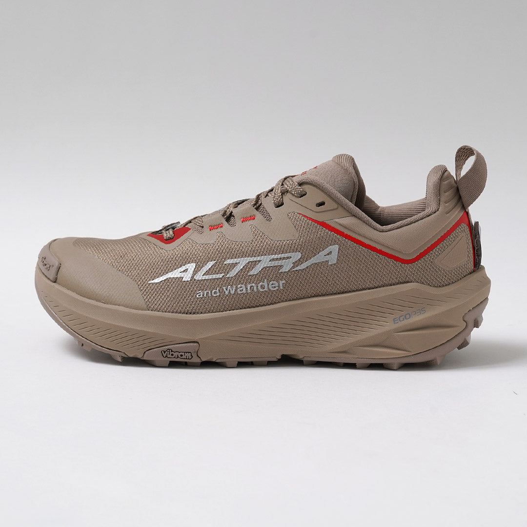 AND WANDER / ALTRA × 앤 원더 Experience Wild 3 Plus 스니커즈
