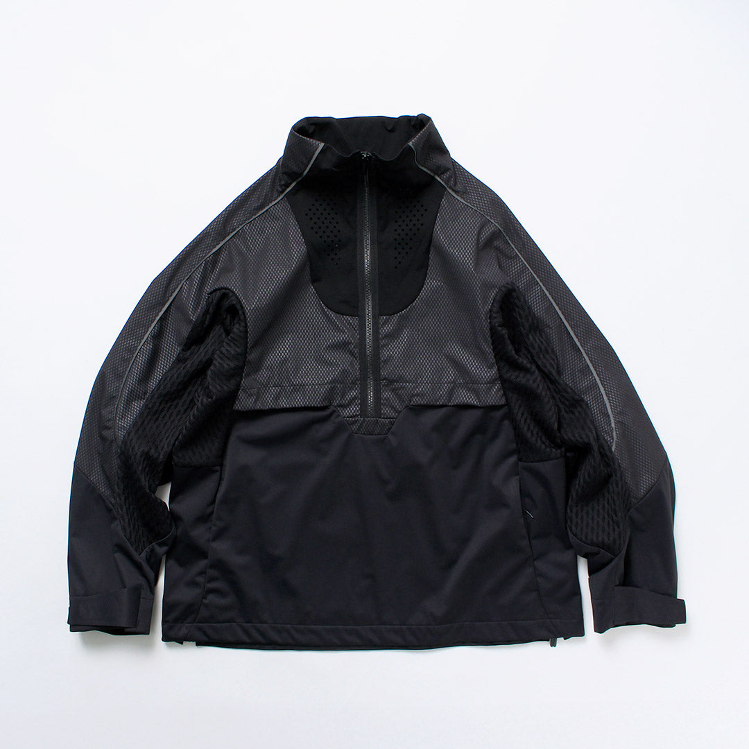 白色 MOUNTAINEERING / WINDSTOPPER 套头外套