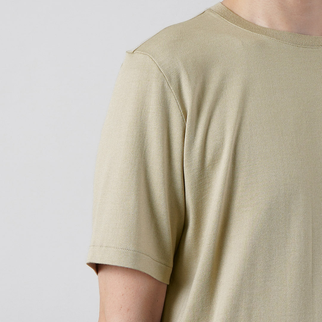 YONETOMI NEW BASIC / T-shirt habillé en laine et soie