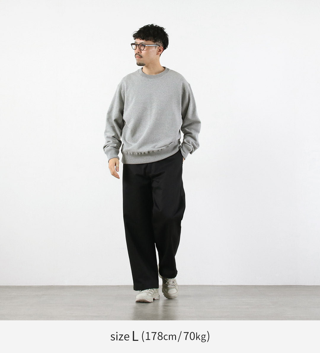COTTON RESEARCH CLUB / 14 oz. Loopwheel Terry Crewneck Sweatshirt