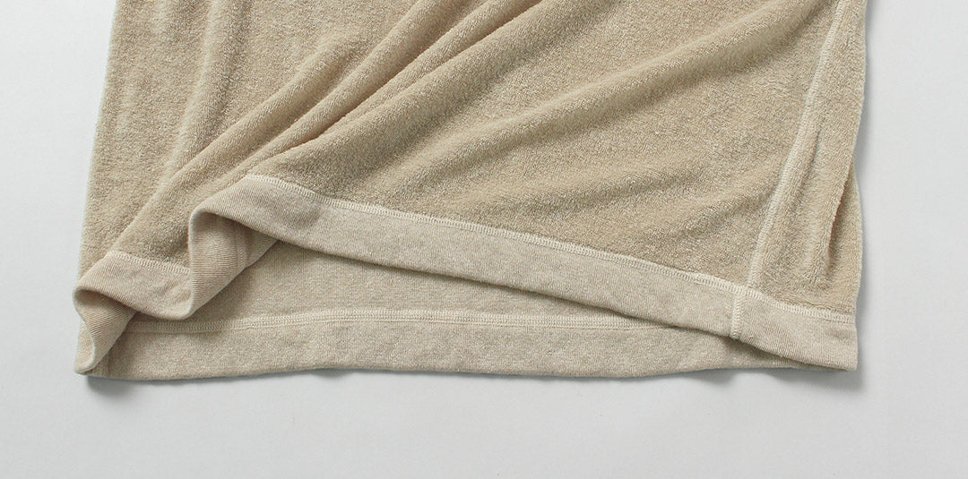 KEMA DESIGNS / 린넨 파일 오프셋 헨리 넥 티셔츠