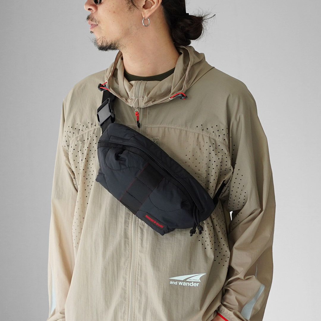 BRIEFING / Quilted Walker Crossbody Bag
