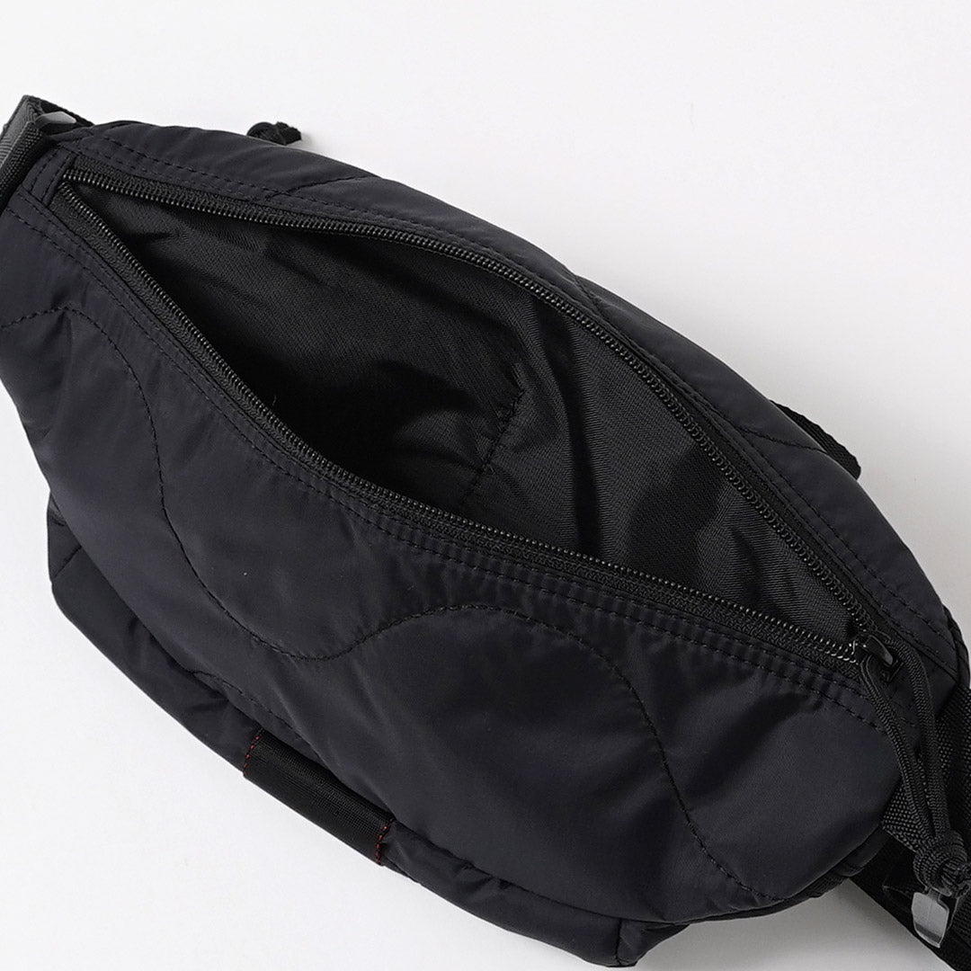 BRIEFING / Quilted Walker Crossbody Bag