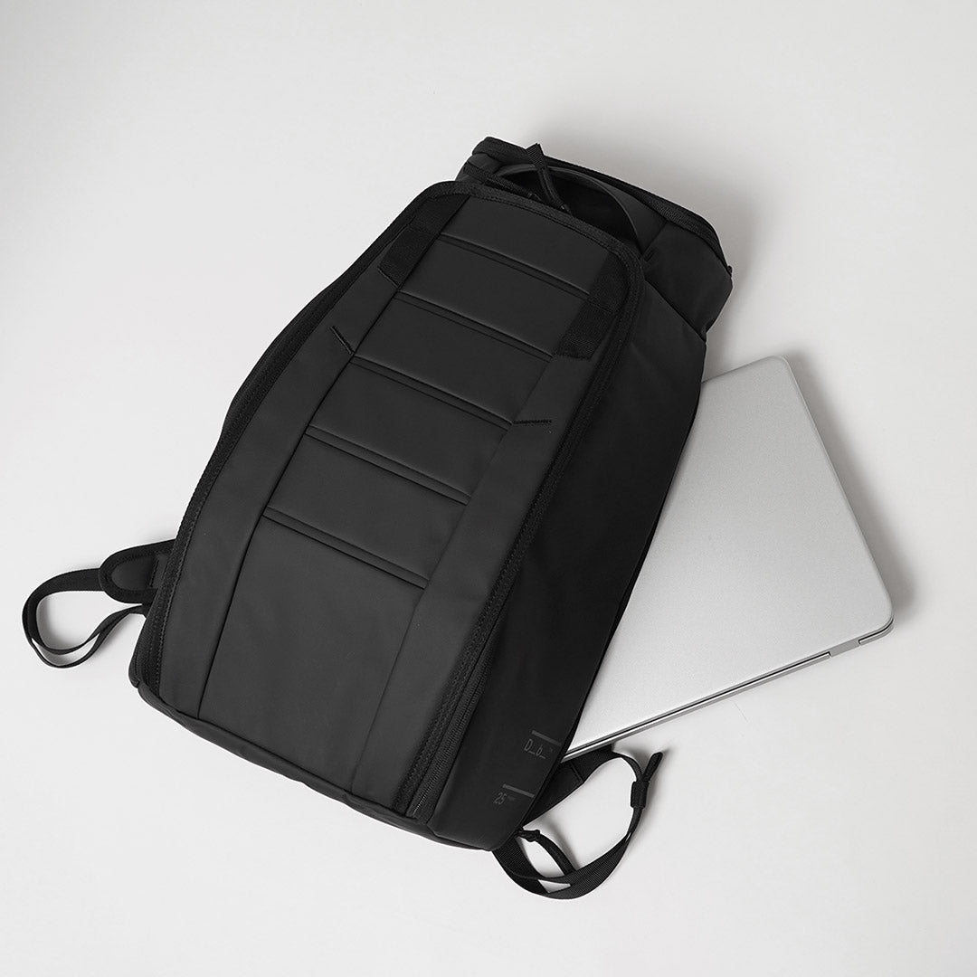D_B_ / Hugger Backpack 25L