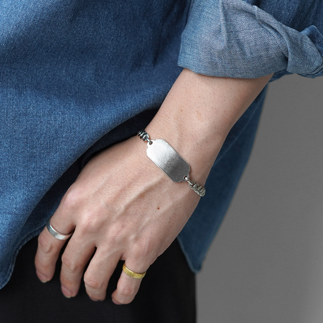 BOUTON FONCTIONNE / Bracelet d'identification
