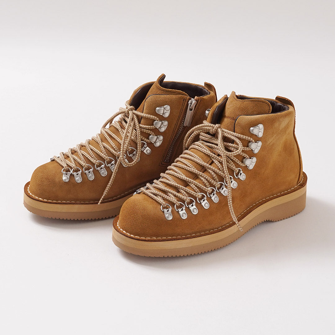 WHITE MOUNTAINEERING / Danner Collaboration Chaussures de randonnée Mountain Light