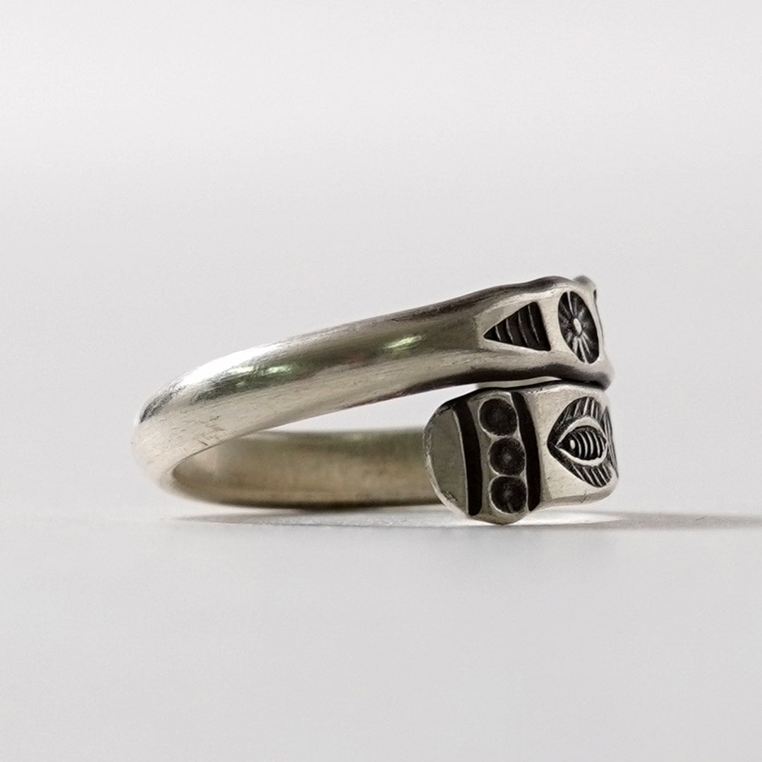 phaduA / Karen Silver Two Fish Ring