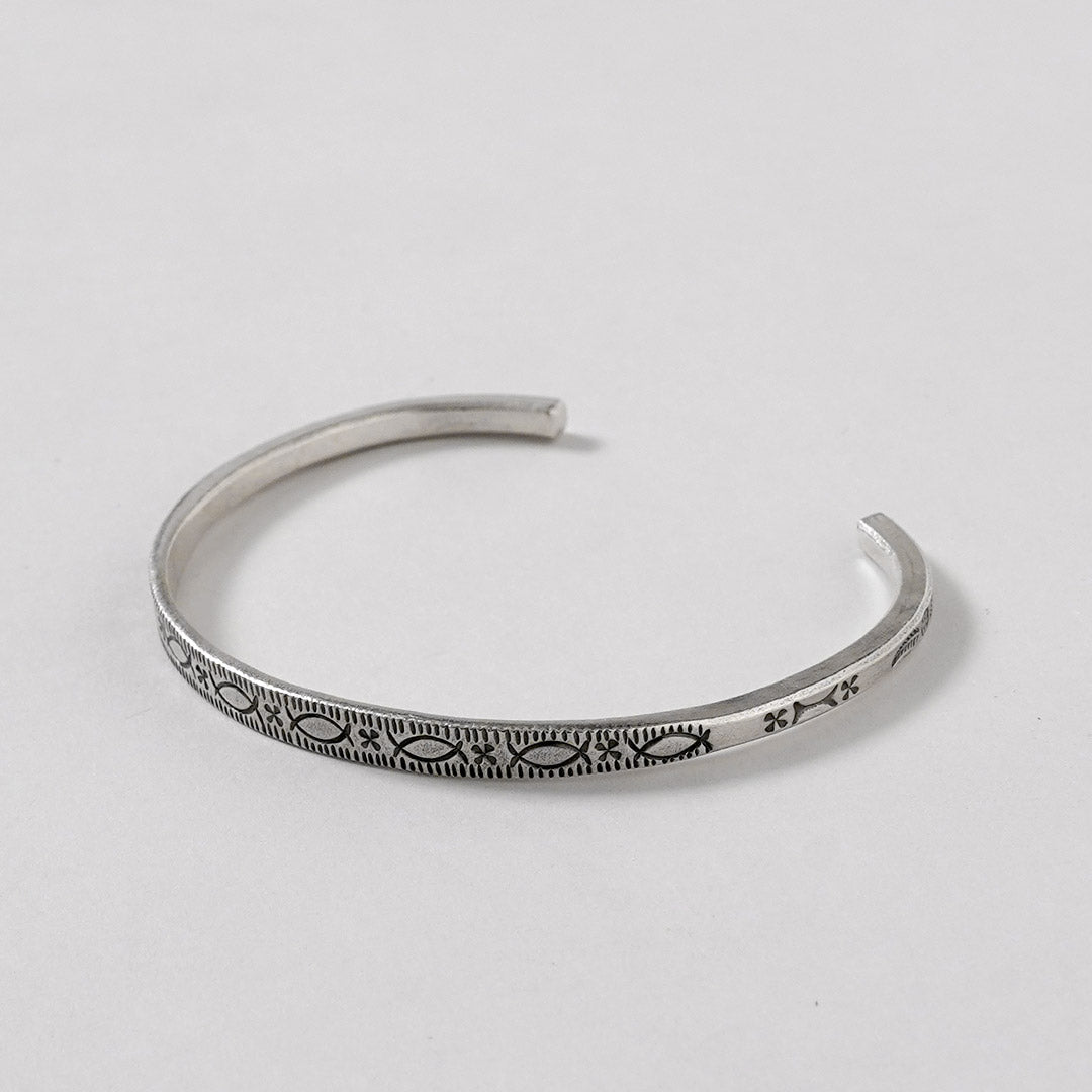 phaduA / Karen Silver Half-Circle Bangle