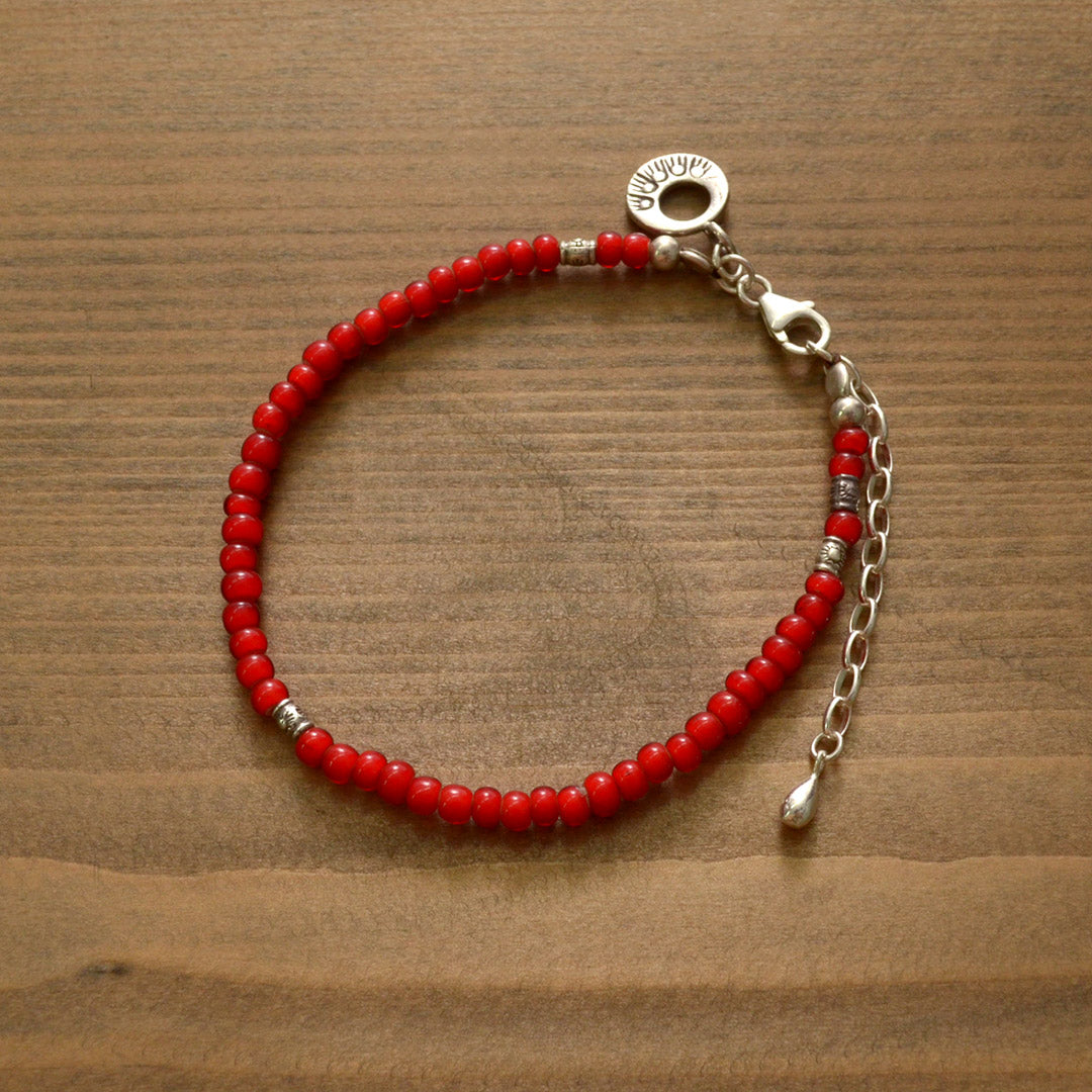 Phadua / White Heart Beaded Anklet