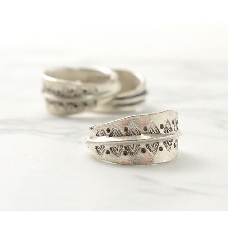 Phadua / Karen Silver Ring