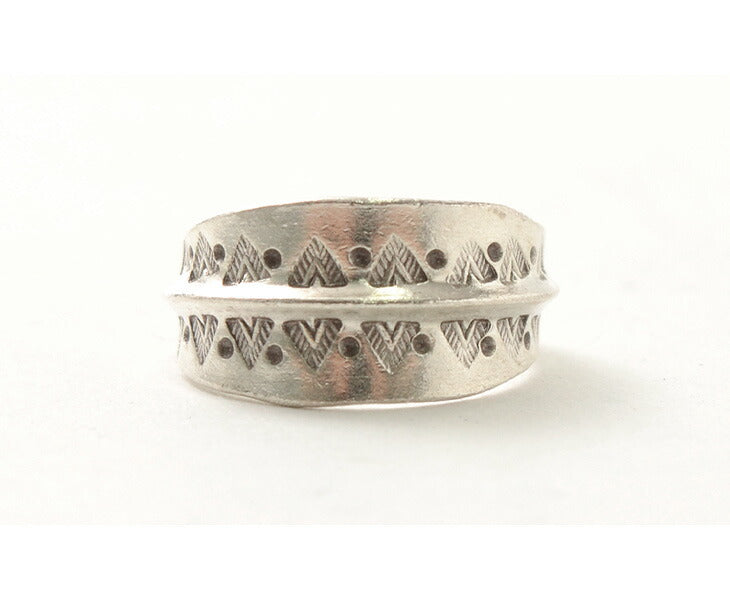 Phadua / Karen Silver Ring