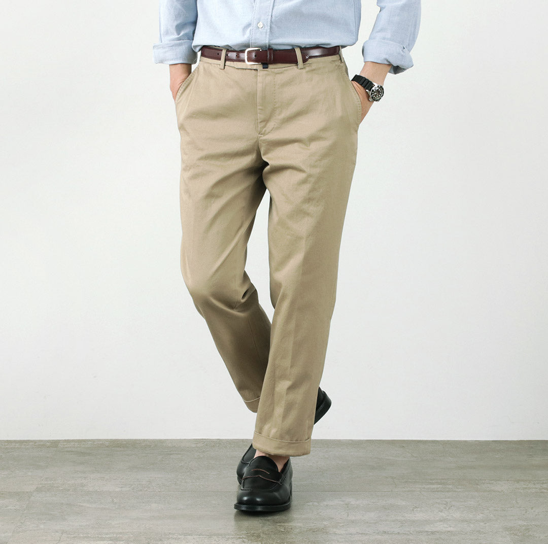 D.C.WHITE / Cotton twill regular silhouette chinos