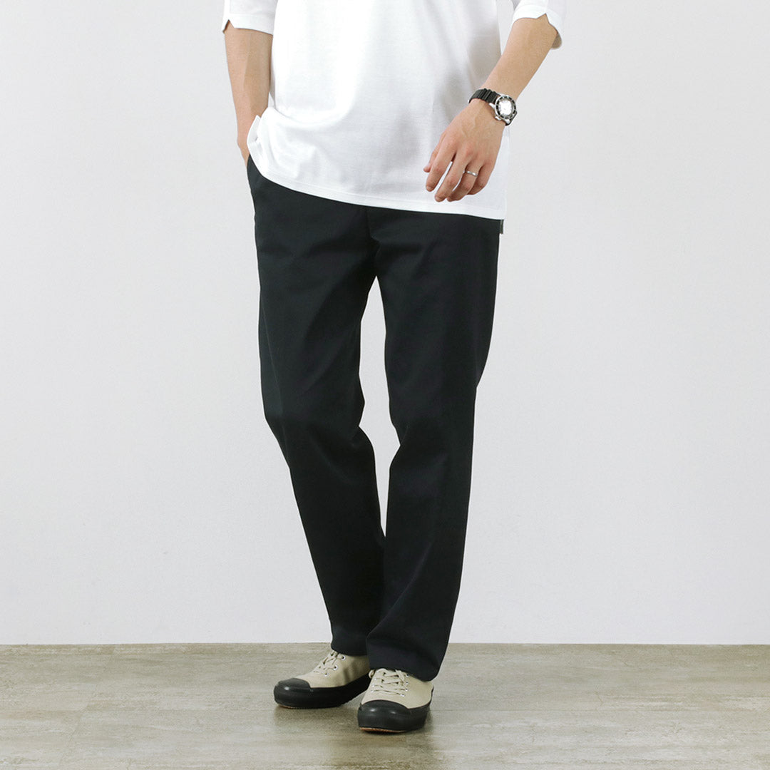 D.C.WHITE / Cotton twill regular silhouette chinos