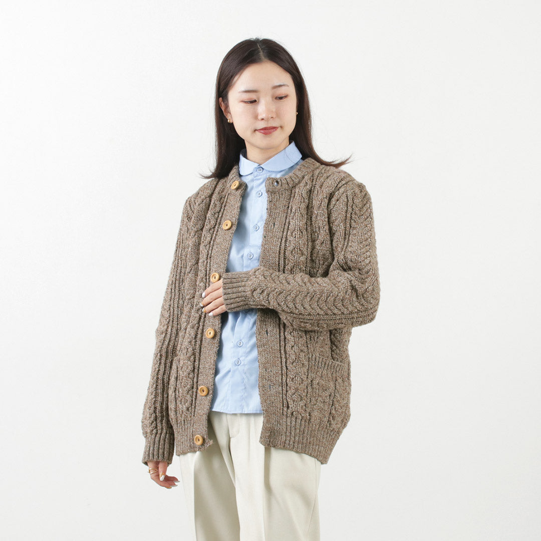 Kerry Woolen Mills / 5 게이지 3 Ply ARAN 케이블 Collarless 카디건