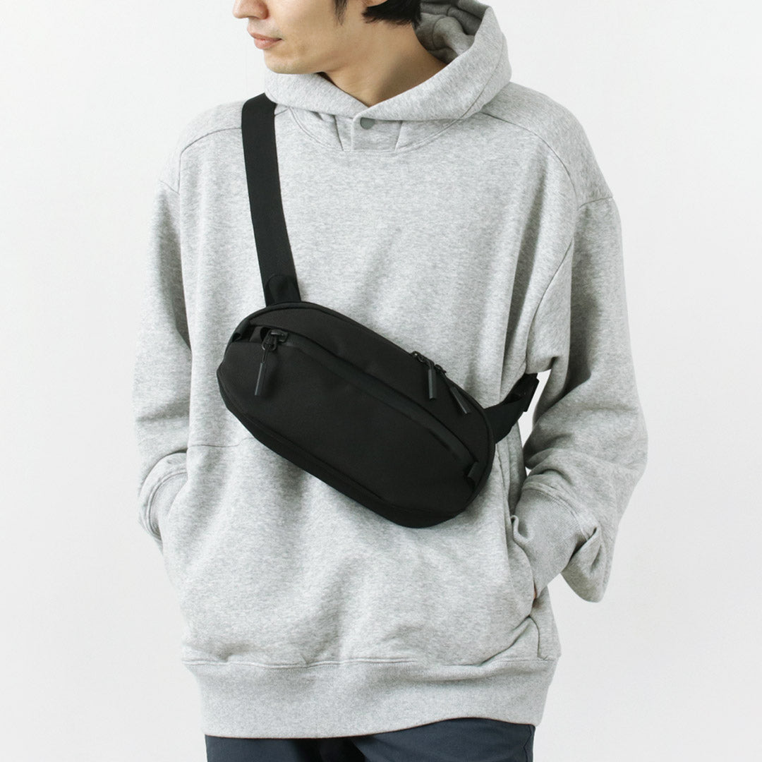 AER / Day Sling 3