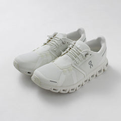 white / US7H