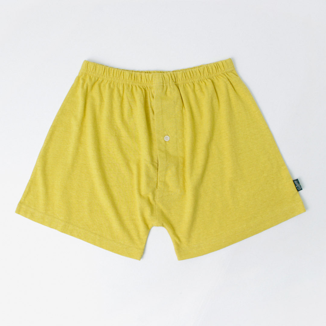 Gohemp / Sunny bajo pantalones cortos