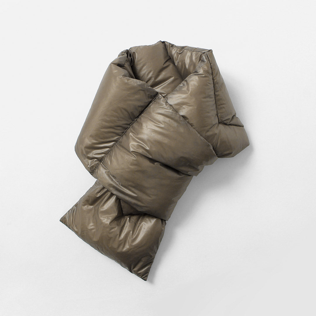NANGA / Portable Light Down Scarf