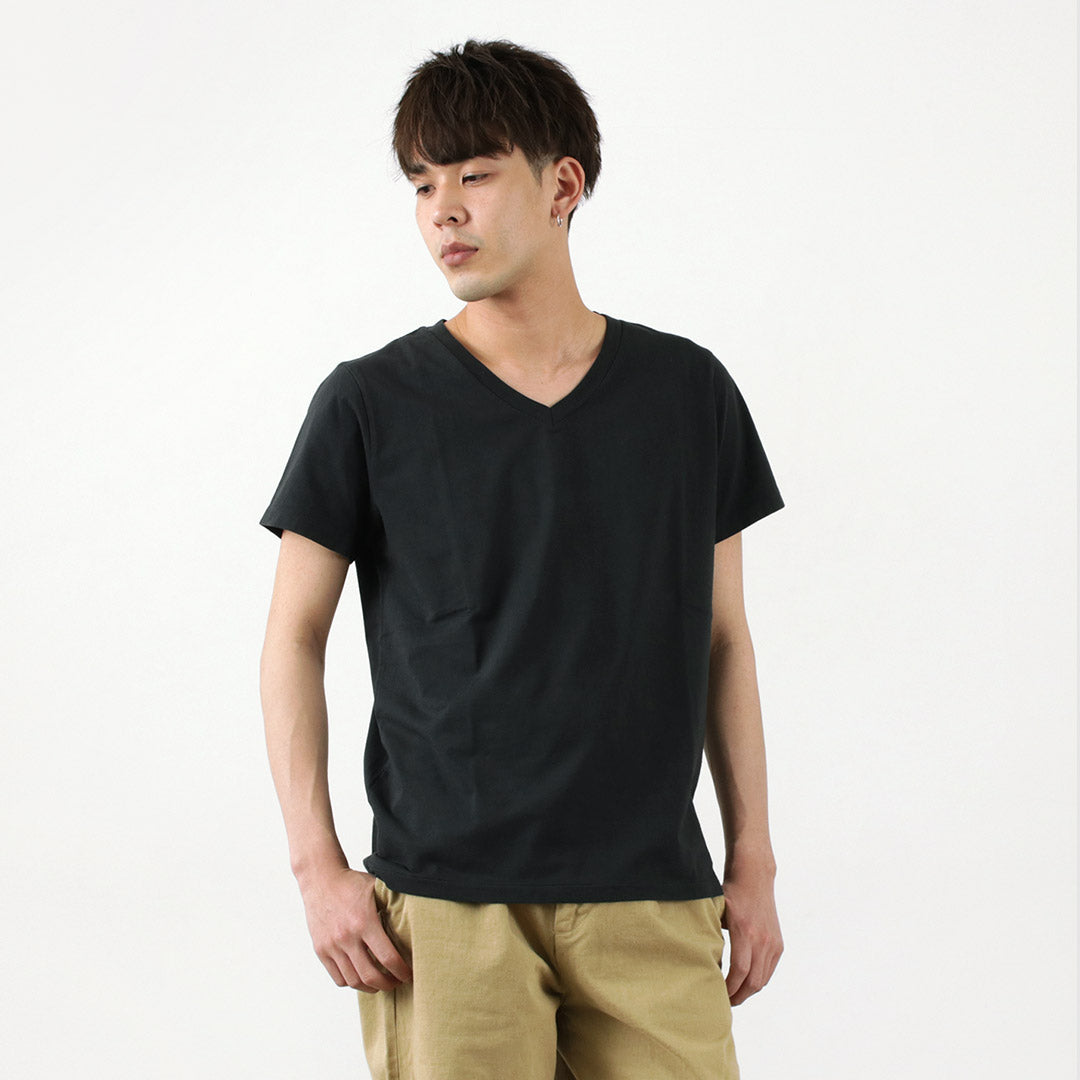 REMI RELIEF / LW processed V-neck T-shirt