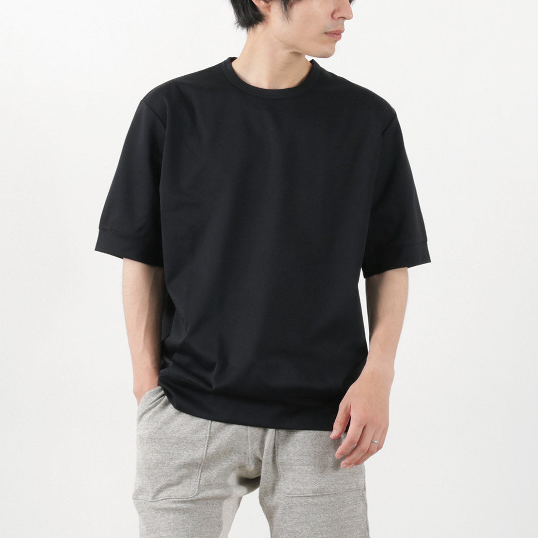 Re fait à Tokyo Japan / Half Mancheve Wide Robe T-shirt