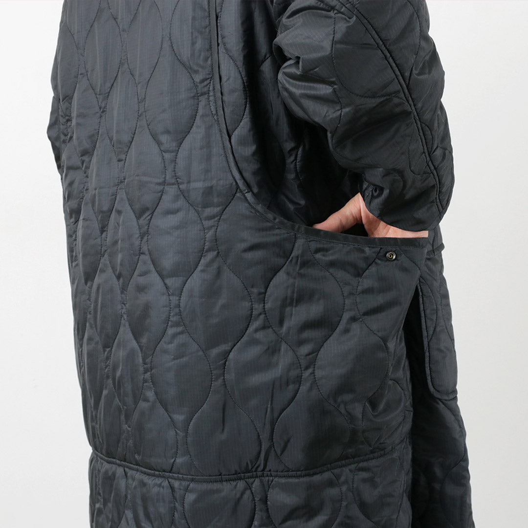 REMI RELIEF / Nylon Rip Gourd Quilted Coat Hoodie