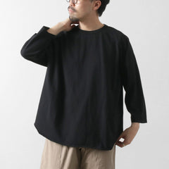 black / M