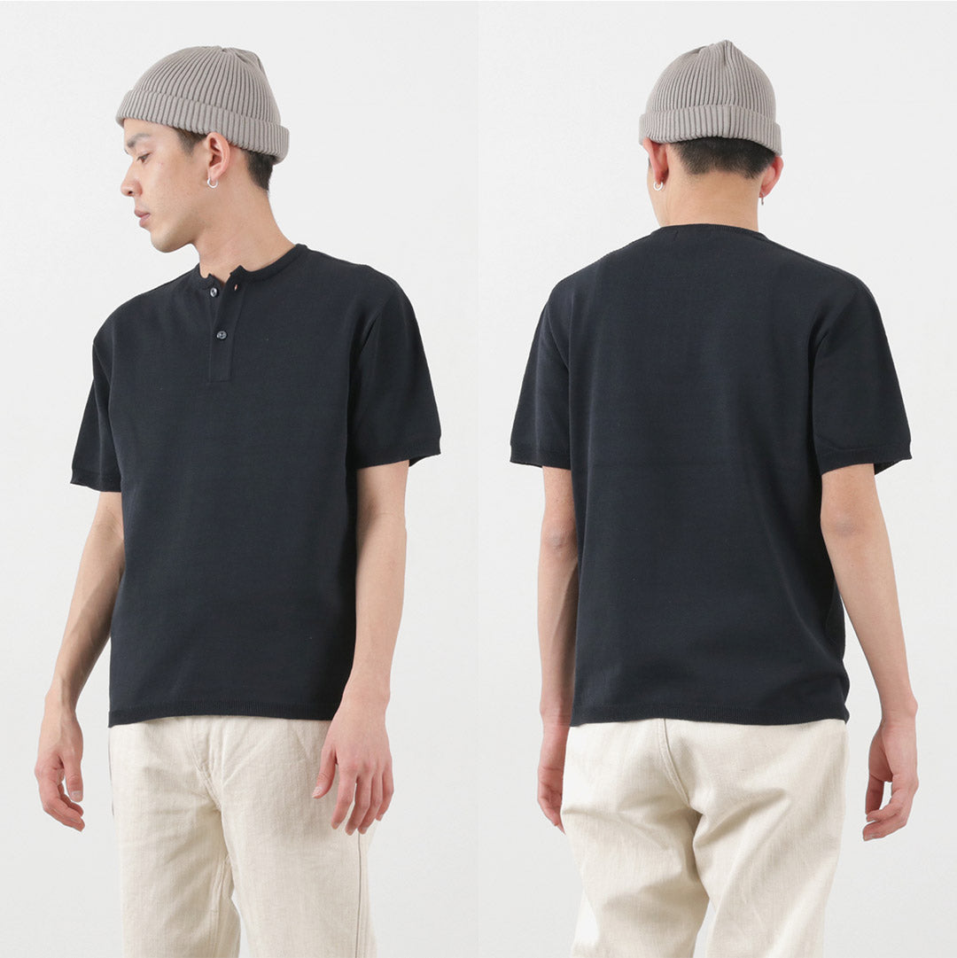 Soglia / Cotton Fitted Seamless Henry Neck Knit Tee