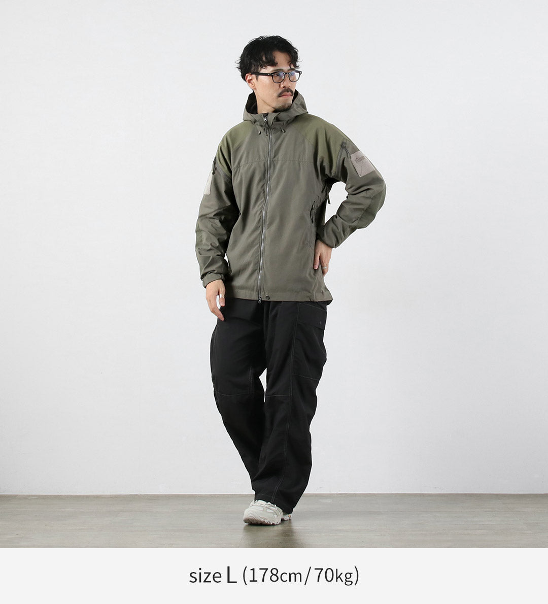 TILAK / 操作员米格夹克