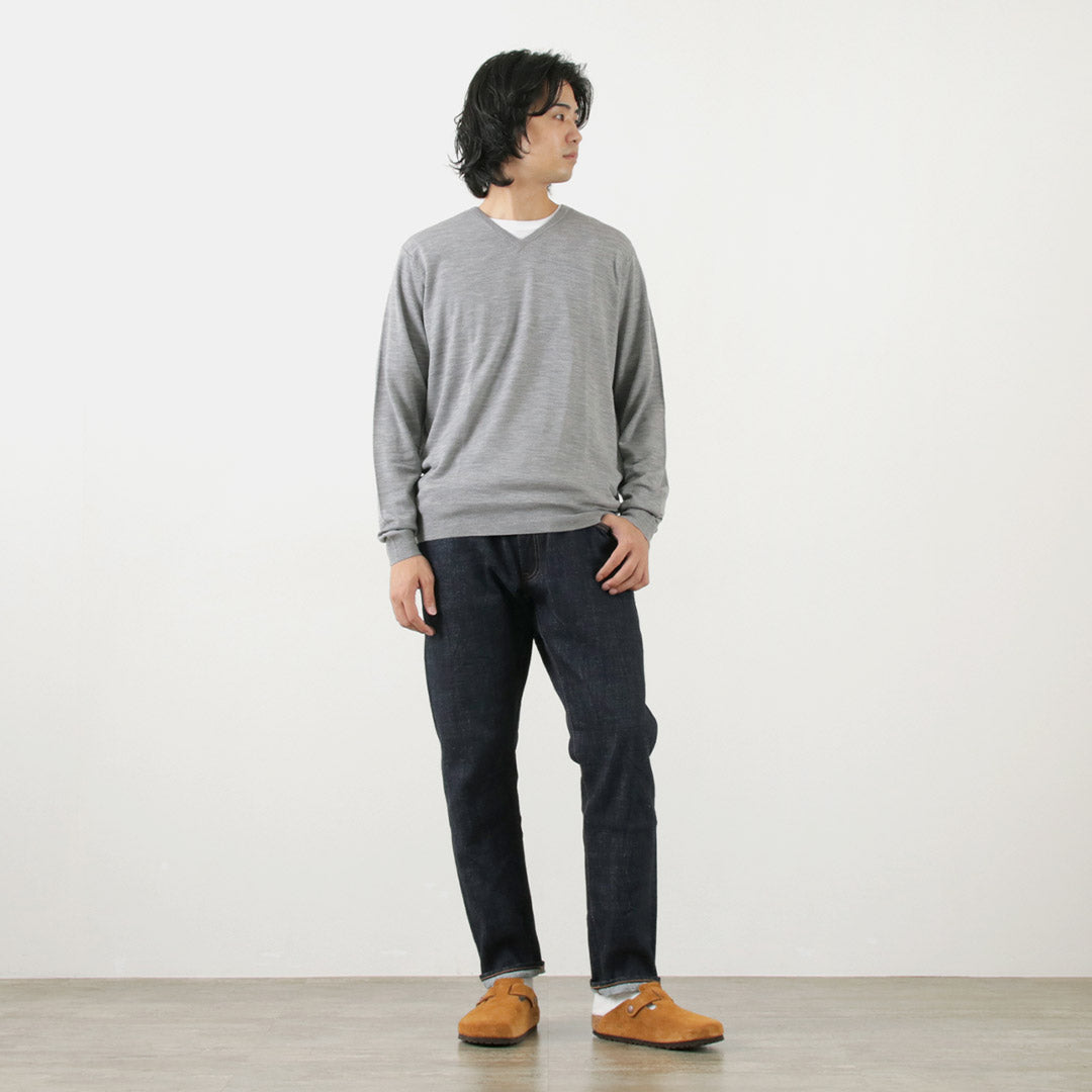 John Smedley / Merino Wool 30 게이지 30 게이지 V- 넥 니트 현대식 착용