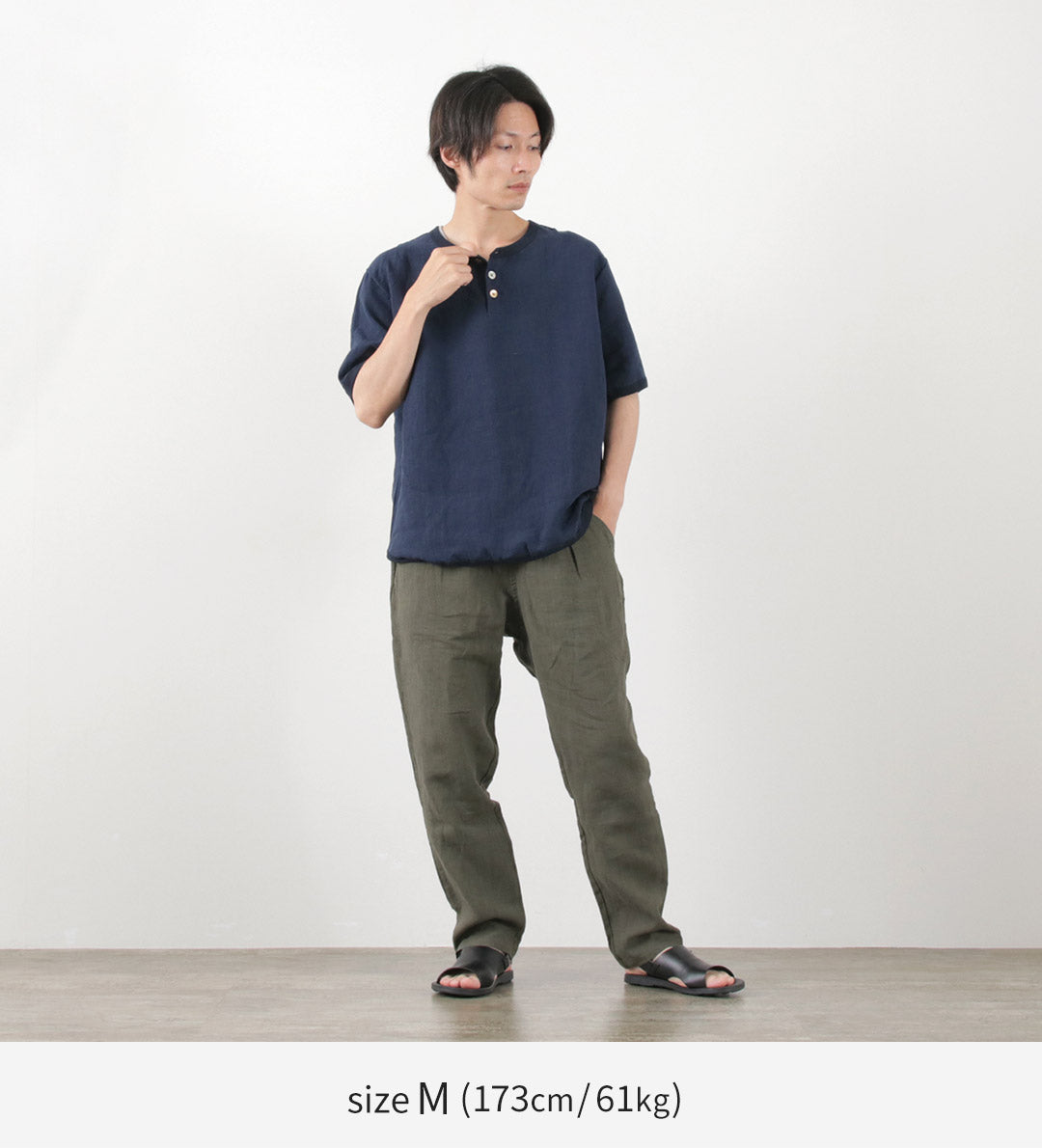 Re fait à Tokyo Japan / French Linen Henley Neck Neck T-shirt