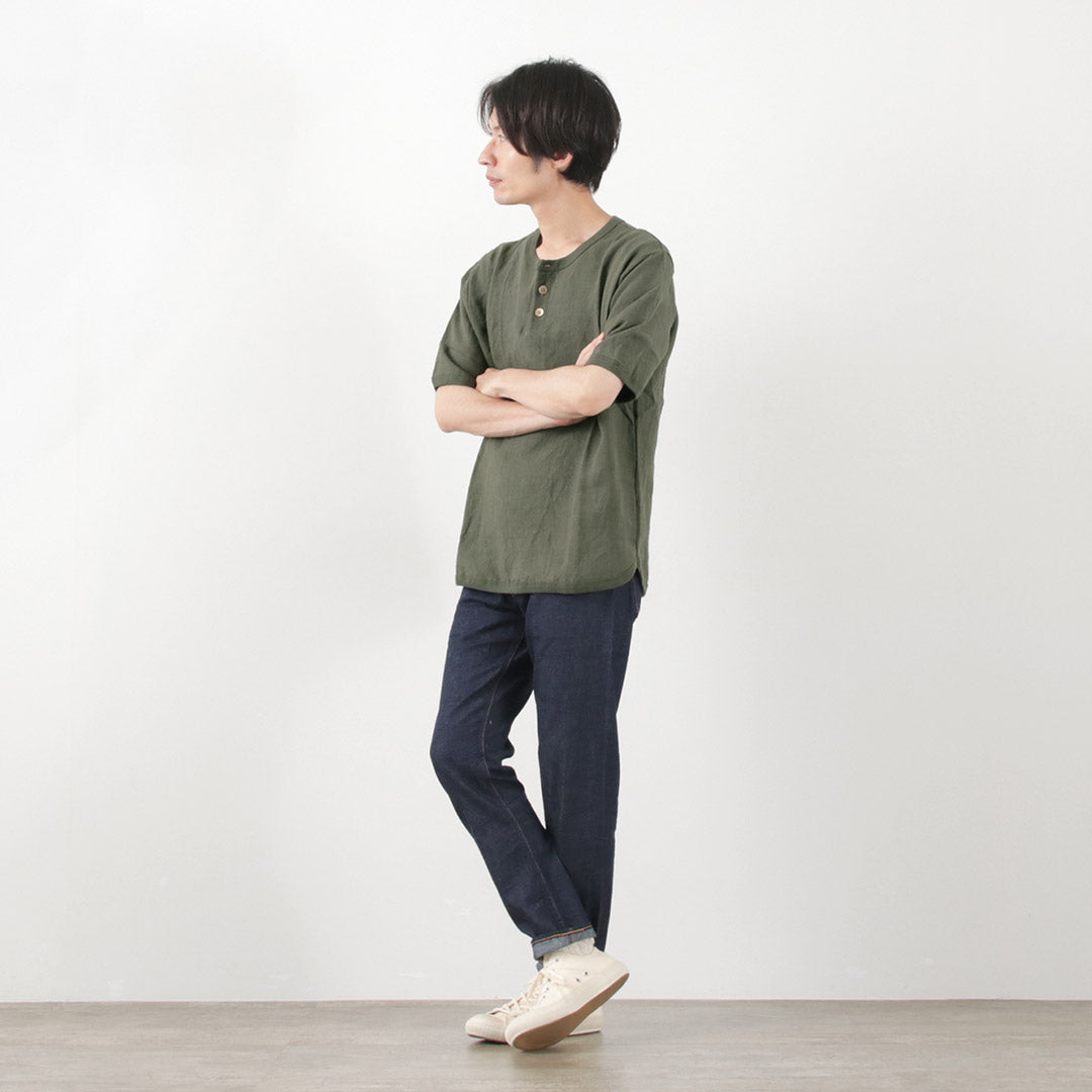 Re fait à Tokyo Japan / French Linen Henley Neck Neck T-shirt