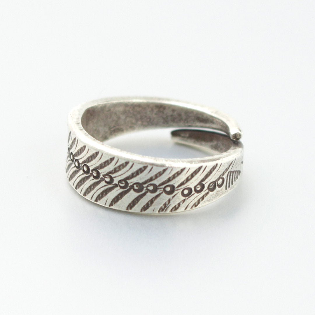 phaduA / Wide silver ring